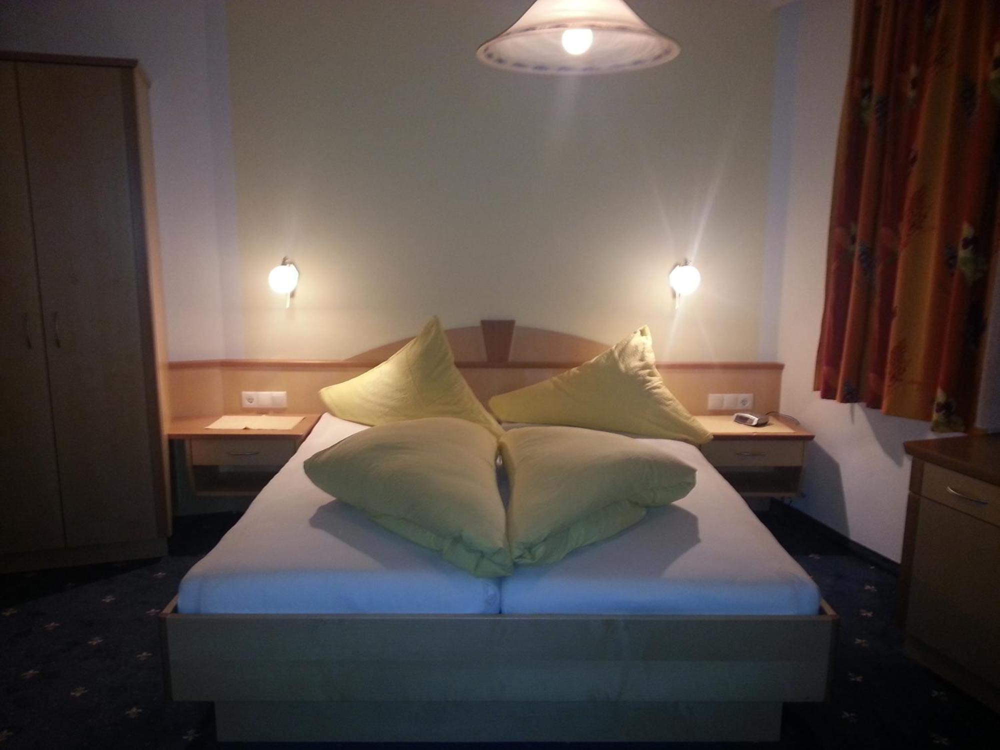 Pension Rieder Kaprun Zimmer foto