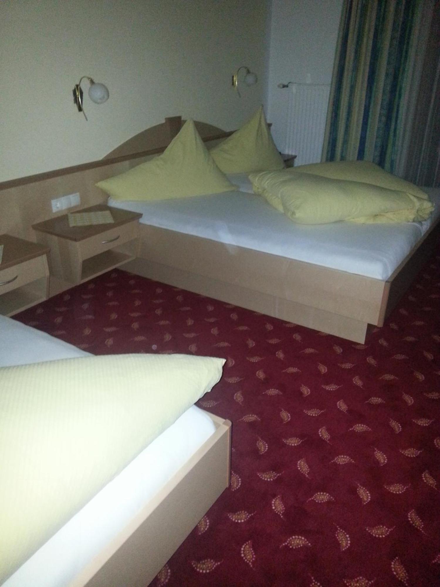 Pension Rieder Kaprun Zimmer foto