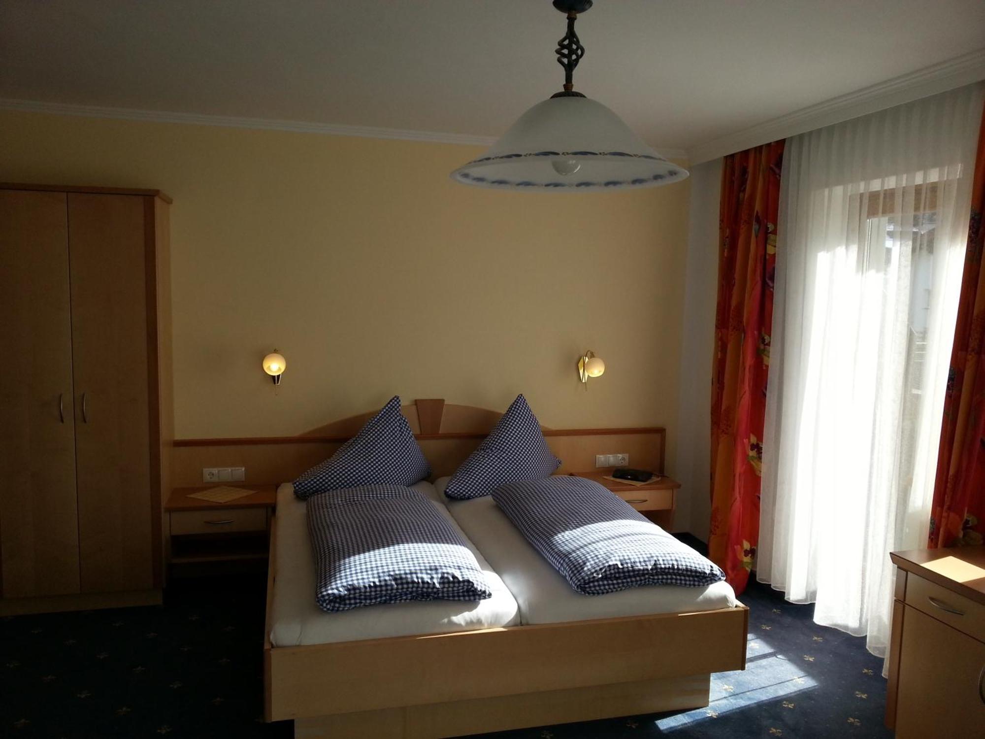Pension Rieder Kaprun Zimmer foto