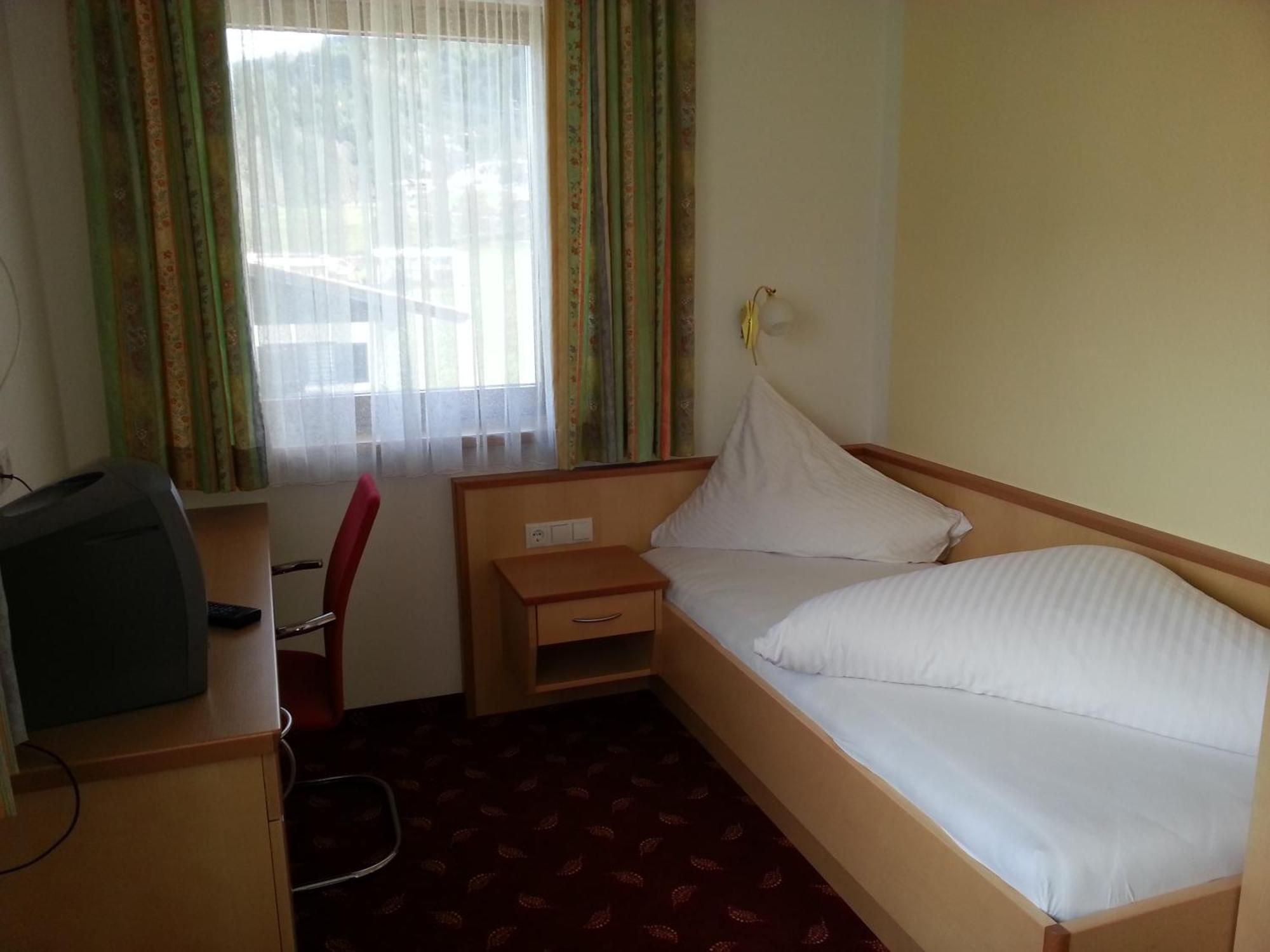 Pension Rieder Kaprun Zimmer foto