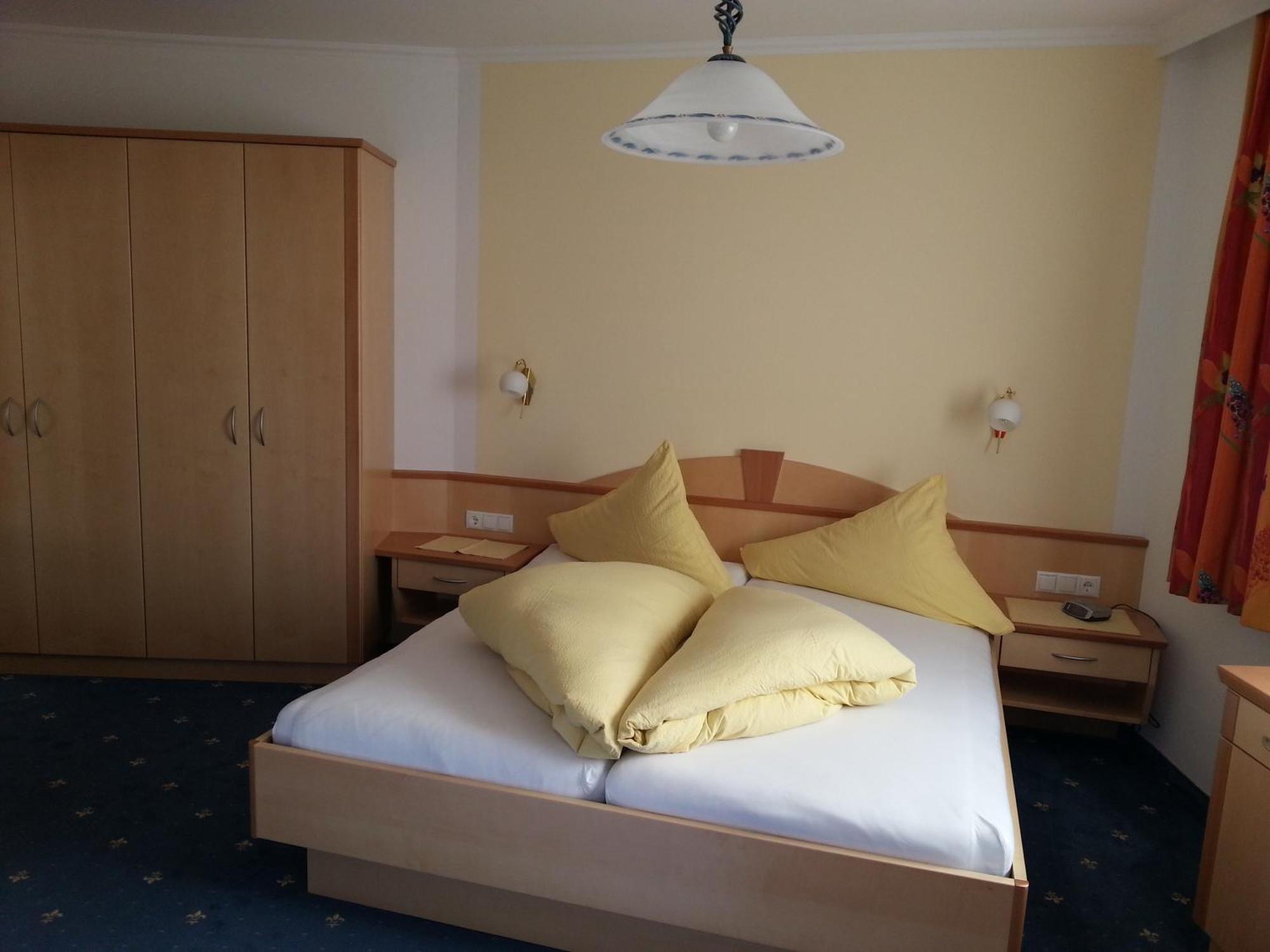 Pension Rieder Kaprun Zimmer foto